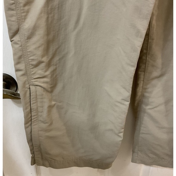 The North Face Convertible Cargo Pants Mens XXL Short Khaki Belted Nylon Hiking - Picture 7 of 16